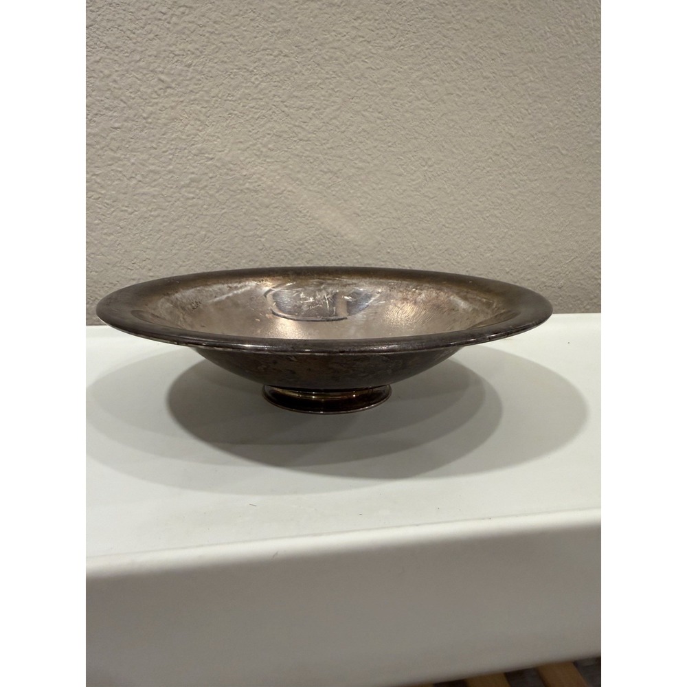 Vintage Wm A Rogers Oneida Silverplate 7.5 Inch Footed Bowl Compote Dish